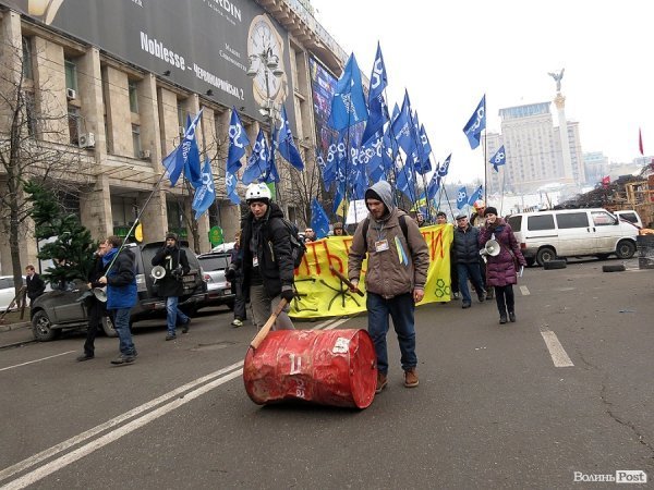 Майдан буденний. НОТАТКИ ОЧЕВИДЦЯ. ФОТО