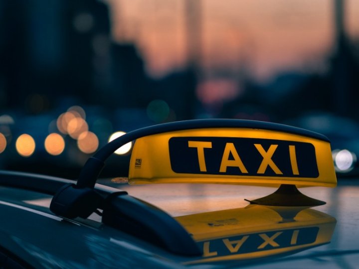 Робота в таксі Луцьк для водія зі своїм авто