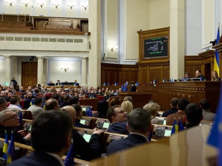У Раді створюють робочу групу щодо проведення виборів президента під час воєнного стану