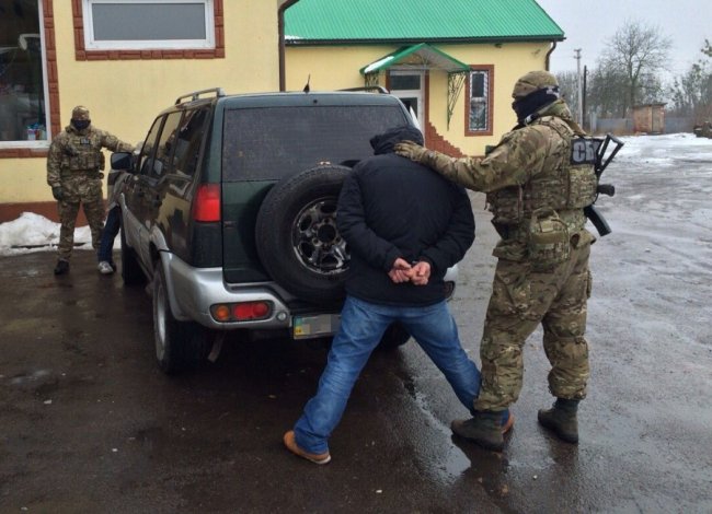 Іноземців відправили за ґрати через наркоторгівлю на Волині