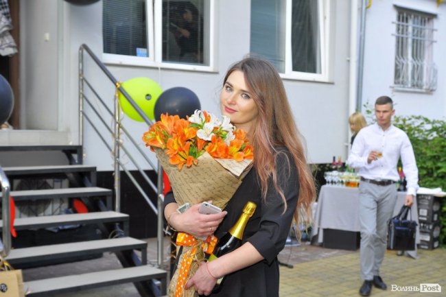 У Луцьку суддя відкрила студію краси