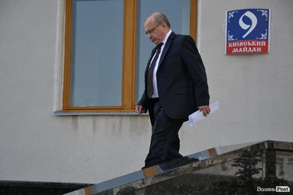 Як революціонери «гуляли» з губернатором Волині. ФОТО