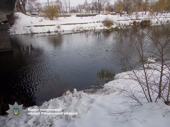 У Рівному в річці виявили тіло волинського військового