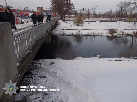 У Рівному в річці виявили тіло волинського військового