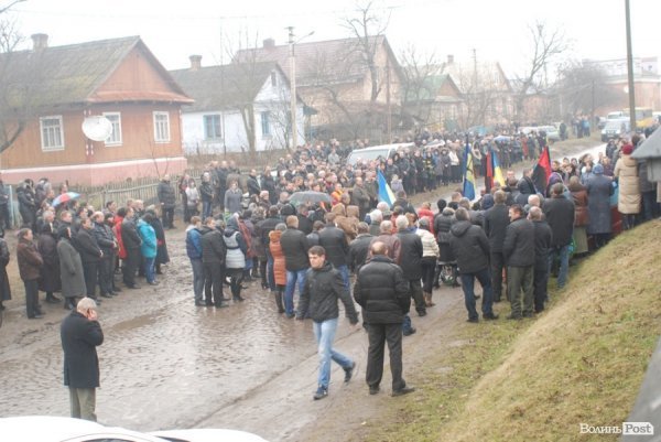 Поховали ще одного волиняна, вбитого на Майдані. ФОТО