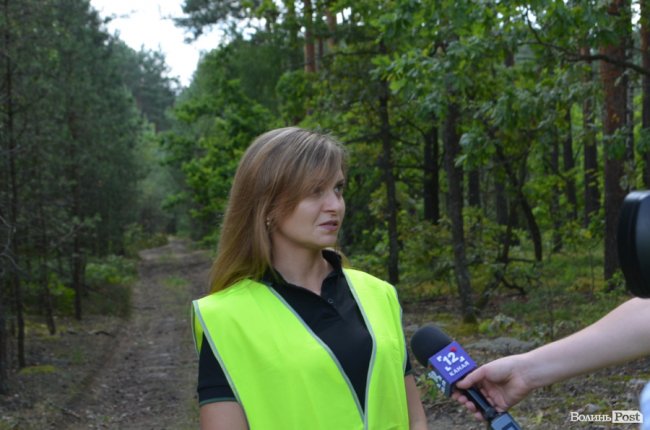 Потрібно доглядати: навіщо журналістів вивезли до Скулинського лісу