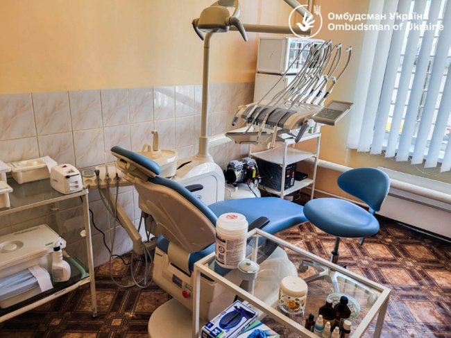 У яких умовах в Україні утримують російських полонених. ФОТО