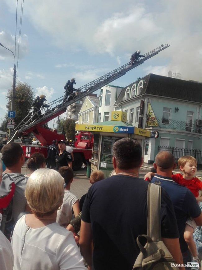 У Луцьку – пожежа. ФОТО. ОНОВЛЕНО