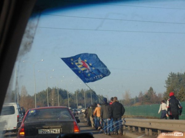 Фотовраження лучанина від автопробігу до Межигір'я 