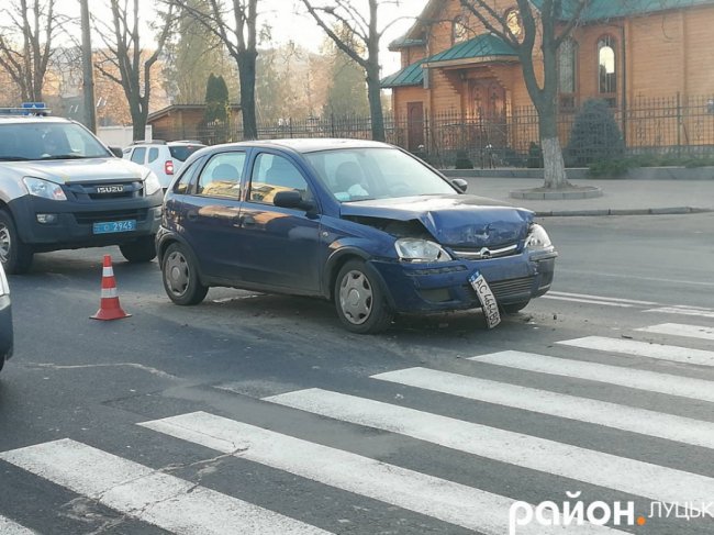У Луцьку зіткнулися два легковики. ФОТО