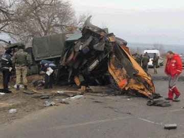 У страшній аварії в зоні АТО загинув військовий з Волині, - прес-служба Луганської ОДА