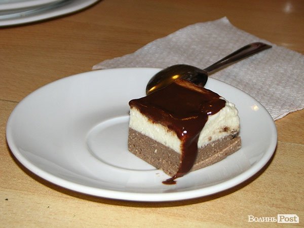 Як луцькі мами вчилися готувати йогурт. ФОТО