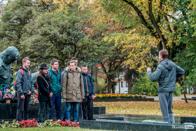 Відгомін війни: у Луцьку вшанували жертв Другої світової. ФОТО