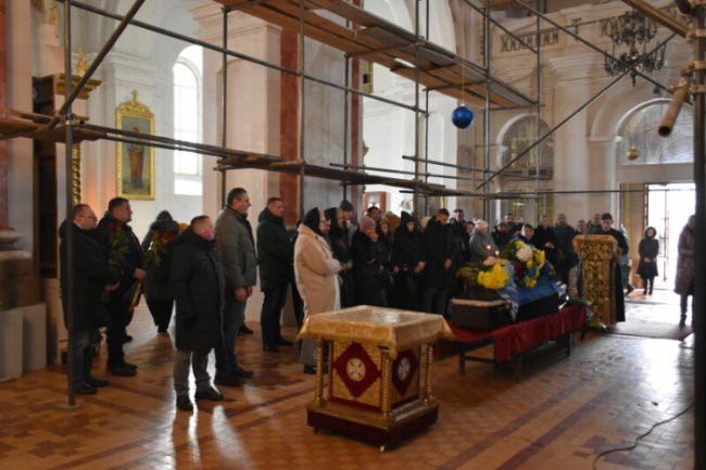 У Луцьку провели в останню путь Героя Олександра Баранова