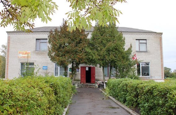 На Волині чоловік обстріляв сільську раду. ФОТО