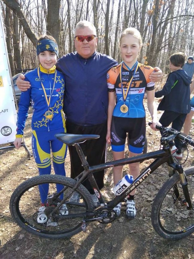 Луцькі велосипедистки тріумфували на всеукраїнському весняному чемпіонаті