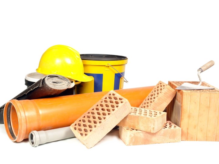 Хто надає послуги доставки будматеріалів по Луцьку та Волинській області?