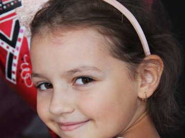 Діти Небесного Легіону: волонтери просять привітати доньку волинського Героя