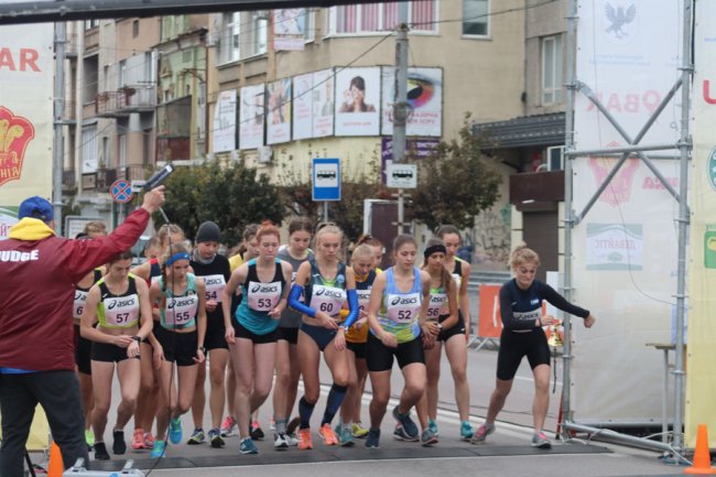 Скороходи з Волині успішно виступили на змаганнях в Івано-Франківську. ФОТО 