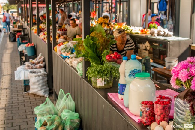 «Хто живе на ЛПЗ, тому у житті везе»: день на луцькому районі контрастів. ФОТО