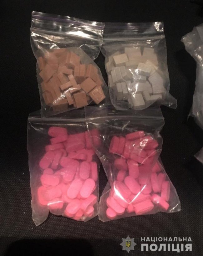 В одеських наркоторговців вилучили товару на 2 мільйони гривень. ФОТО. ВІДЕО