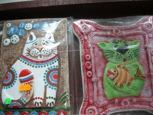 Котів, на яких «переписали хату», розкуповують у Львові