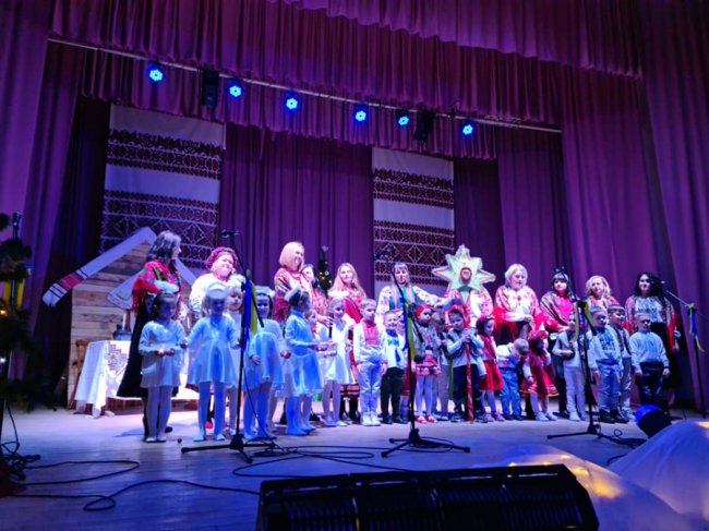 Під час різдвяних концертів у громаді на Волині зібрали понад 100 000 гривень для ЗСУ