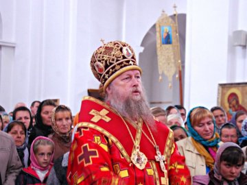 Всіх волинських священників УПЦ (МП) закликали посилено помолитися за настання миру на Донбасі