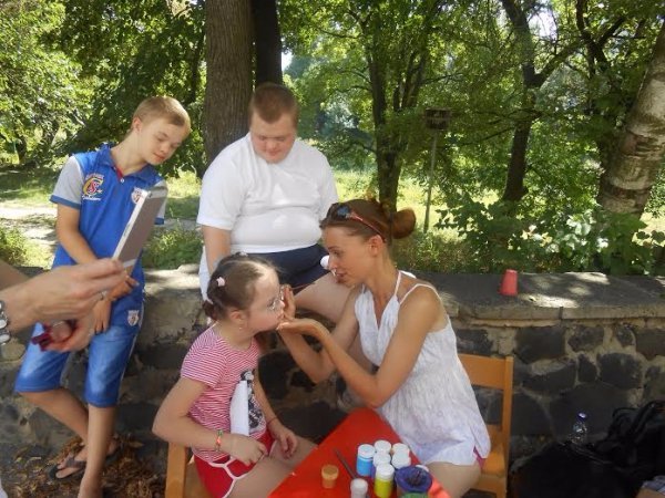 У Луцьку подарували свято «дітям сонця». ФОТО 