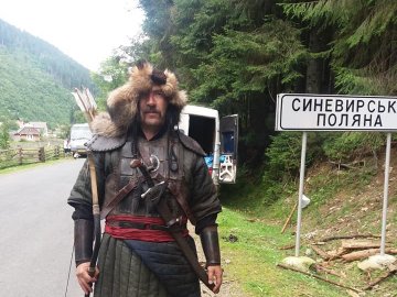 Мешканець Луцька взяв участь у зйомках фільму «Захар Беркут». ФОТО
