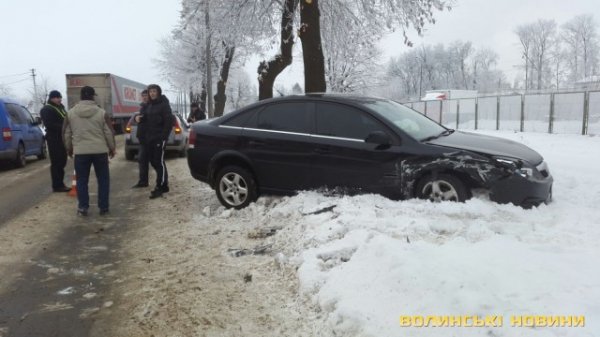 На Ківерцівській не розминулися Opel та Renault