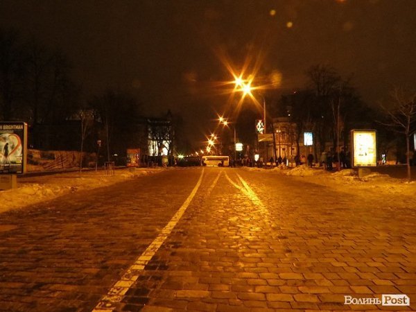 Ті, хто нас оберігає: чоловіки Майдану. НОТАТКИ ОЧЕВИДЦЯ. ФОТО