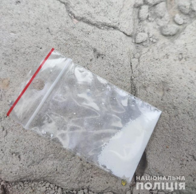 У Луцьку «на гарячому» затримали 19-річного продавця амфетаміну