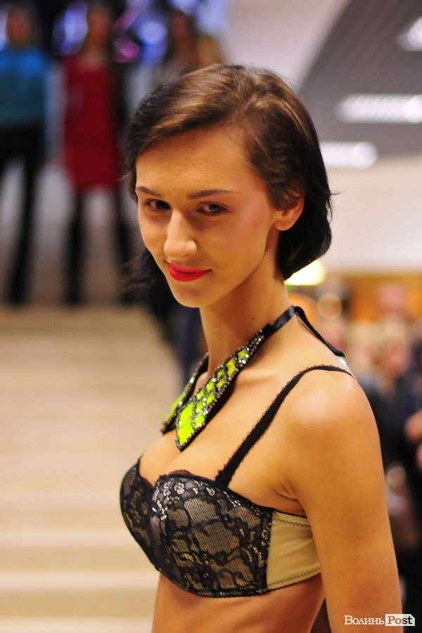 Модний показ у Луцьку. ФОТО*