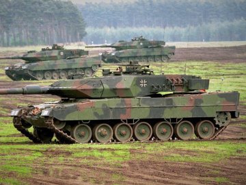 «Загроза нового повномасштабного наступу Росії є дуже реальною»: в уряді просять світ надати танки