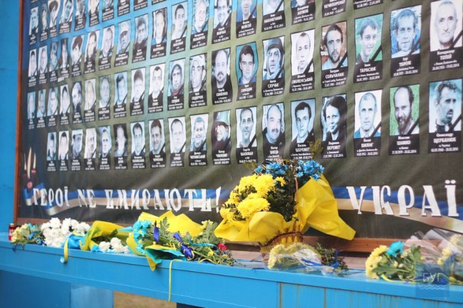 Як у Нововолинську вшановували пам’ять Героїв Небесної Сотні. ФОТО