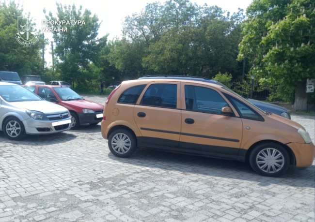 Лучанин продав 20 автівок, ввезених для ЗСУ: його судитимуть