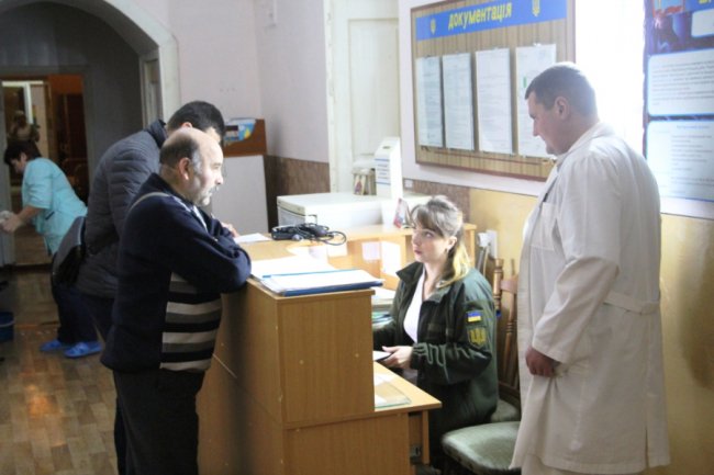 Наслідки пожежі у луцькому госпіталі майже ліквідували. ФОТО