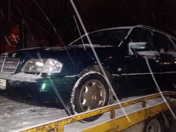 «Сепар» у Луцьку врізався у патрульну машину