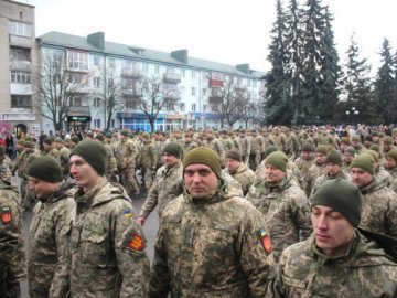 Про волинську бригаду, яка нещодавно повернулася з Донбасу, зняли фільм. ВІДЕО
