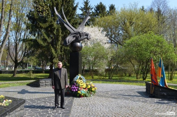 У Луцьку вшанували пам’ять загиблих ліквідаторів Чорнобильської аварії. ФОТО