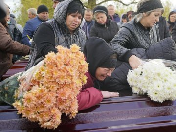 Внаслідок ракетного удару по кафе у Грозі –  вже 55 загиблих