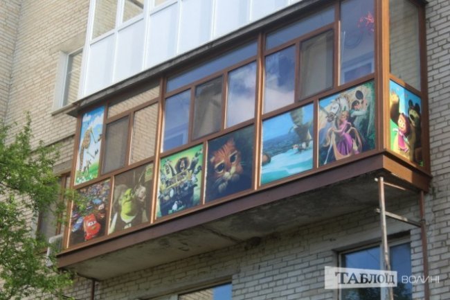 У Луцьку з’явився «мультяшний» балкон