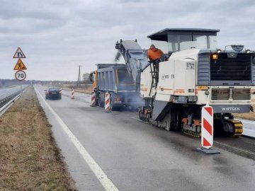 На Волині ремонтують дорогу до пункту пропуску «Ягодин»