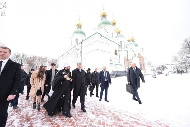 «Все це якесь диво»: священик з Волині опублікував фото з богослужіння у Софії Київській