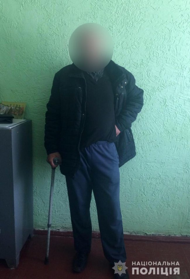 У Луцьку спіймали злодія, який обкрадав людей  на зупинках і в маршрутках