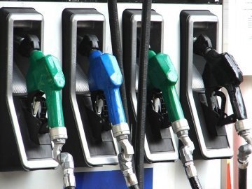 Антимонопольний комітет взявся за ціни на бензин