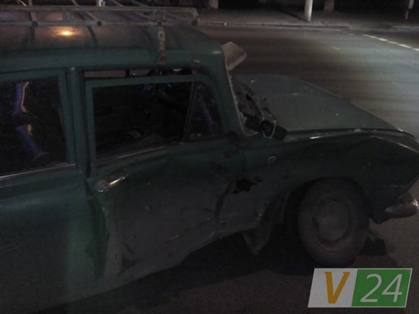 Ааварія в Луцьку: «Мерседес» врізався у «Москвича» з дітьми. ФОТО