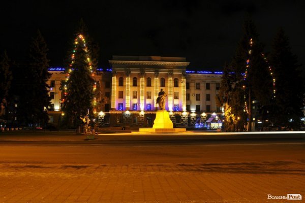 Луцьк напередодні Нового Року: як прикрасили місто