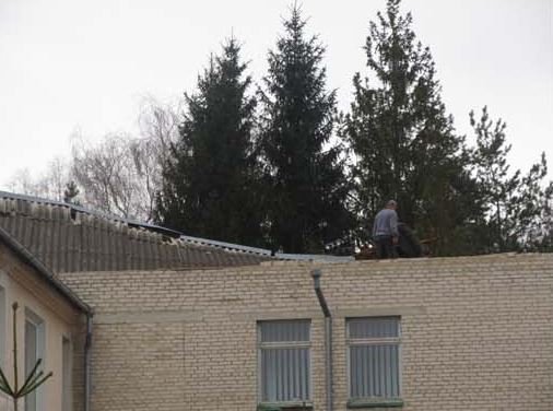 На Волині вітер «зняв» дах із лікарні